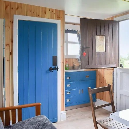 Skipton Shepherd's Hut - Dales View Ferienhaus